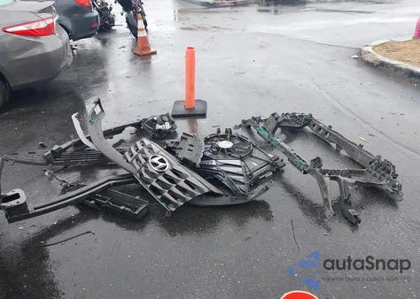 2022 Hyundai Tucson Sel z USA, uszkodzony, nr VIN 5NMJBCAE5NH128297